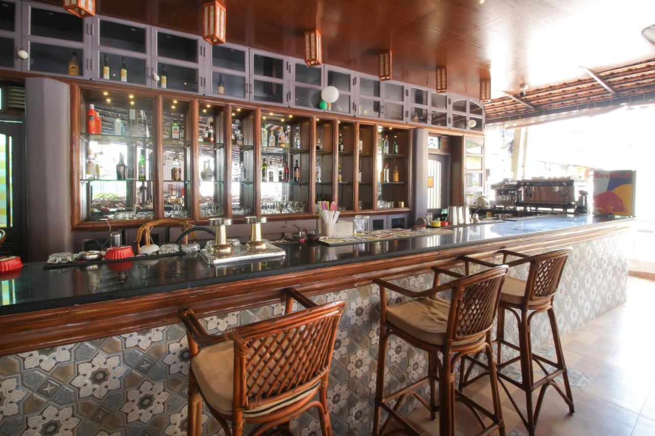 Treebo Trip La Portuguesa Hotel Candolim Ngoại thất bức ảnh